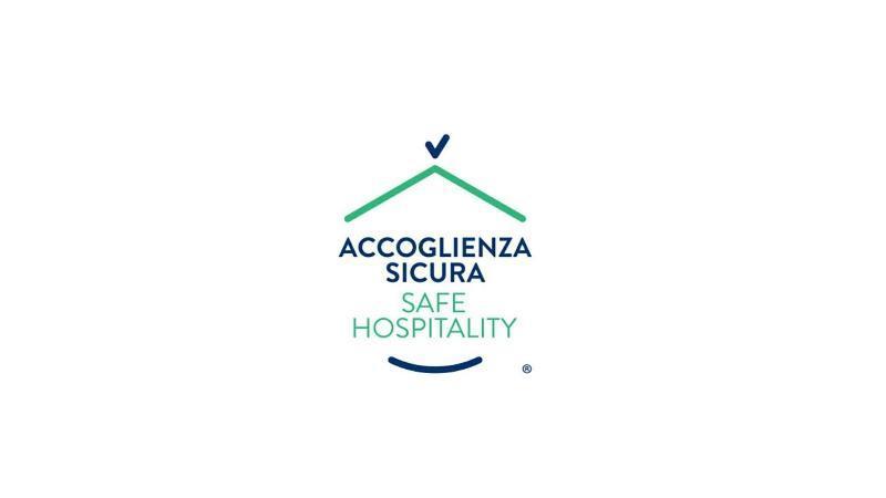 Hotel Michelangelo Teramo Bagian luar foto