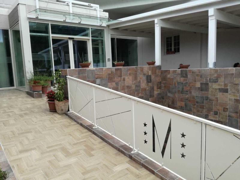 Hotel Michelangelo Teramo Bagian luar foto