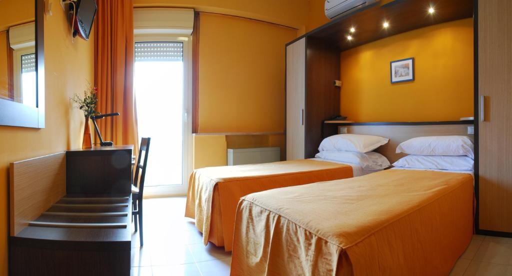 Hotel Michelangelo Teramo Ruang foto